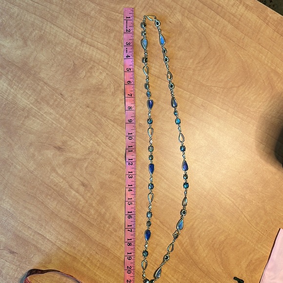Anne Klein faux gold/gems necklace - Picture 2 of 4